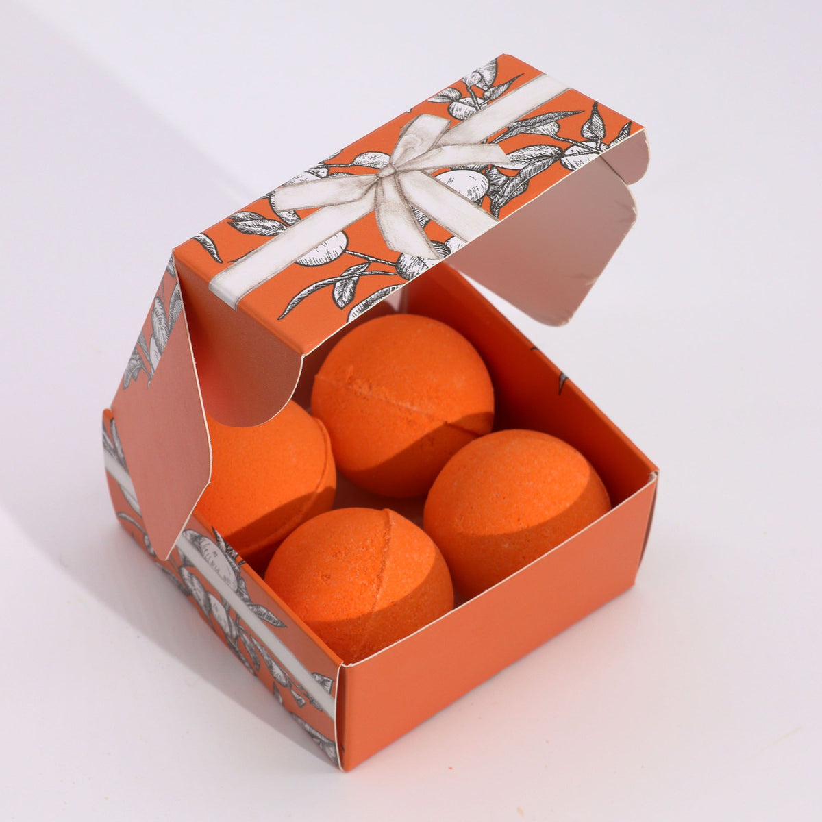 Set of 4 Vitamin C Bath Bombs - Aromatherapy Quartet - Bath Bombs | Hearth & Amble