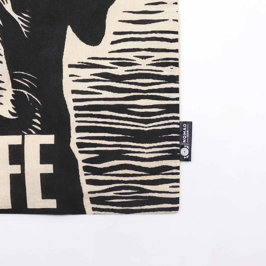 Iconic Basic Tote Bag - Dog's Life - Natural 4oz