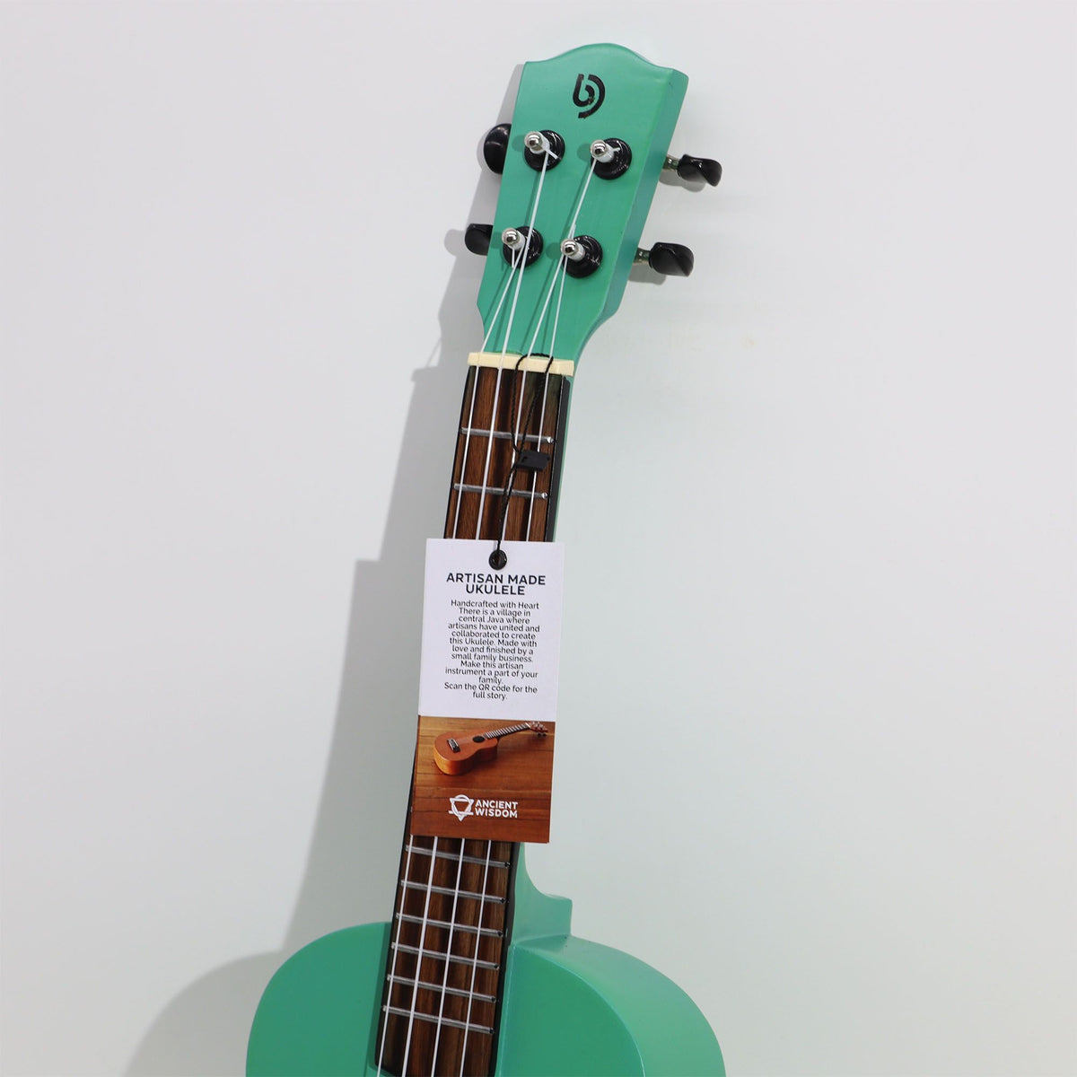Artisan Made Ukulele - Classic Natural Finish (4 String)