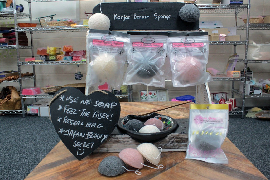 Konjac Sponge Display Stand