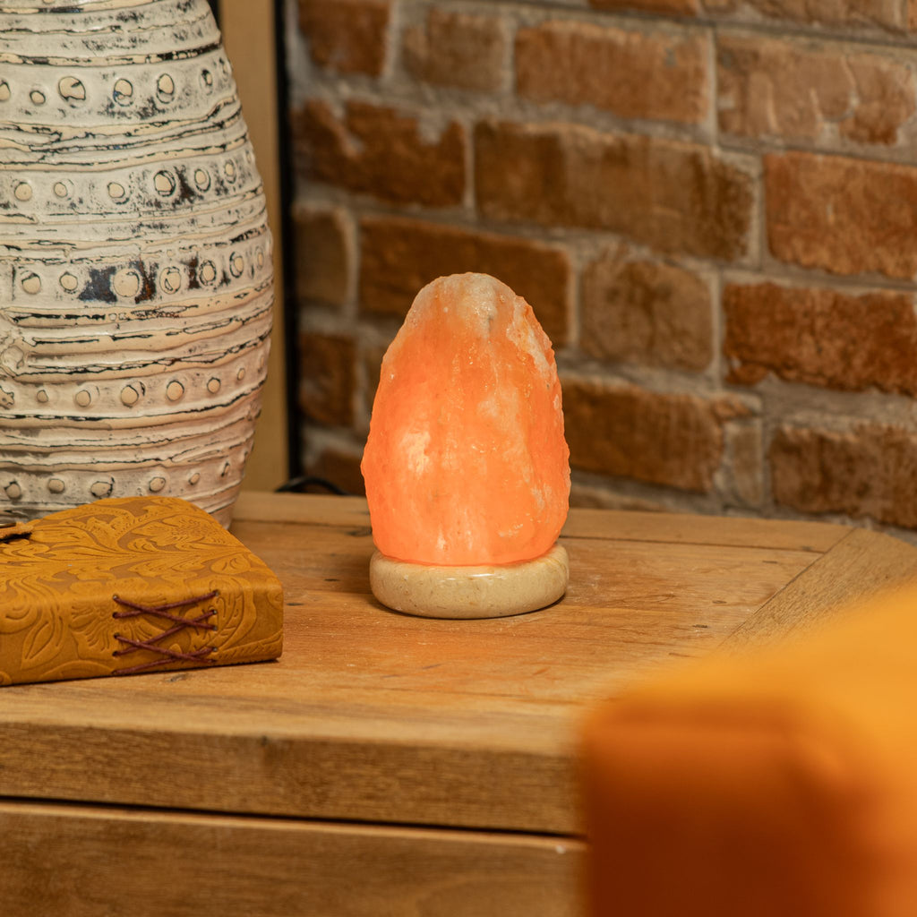 Quality USB Natural Salt Lamp - 11.5 cm Random Colours