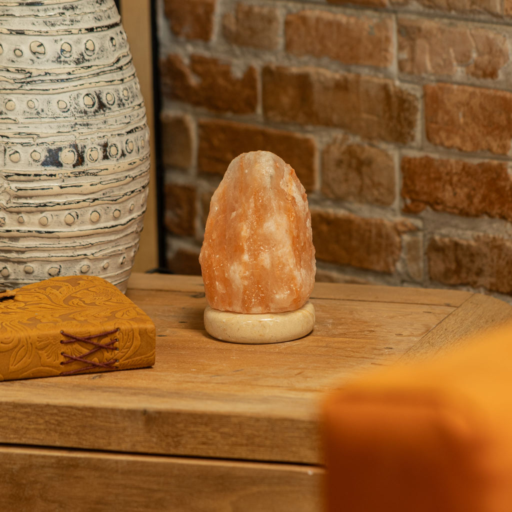 Quality USB Natural Salt Lamp - 11.5 cm Random Colours