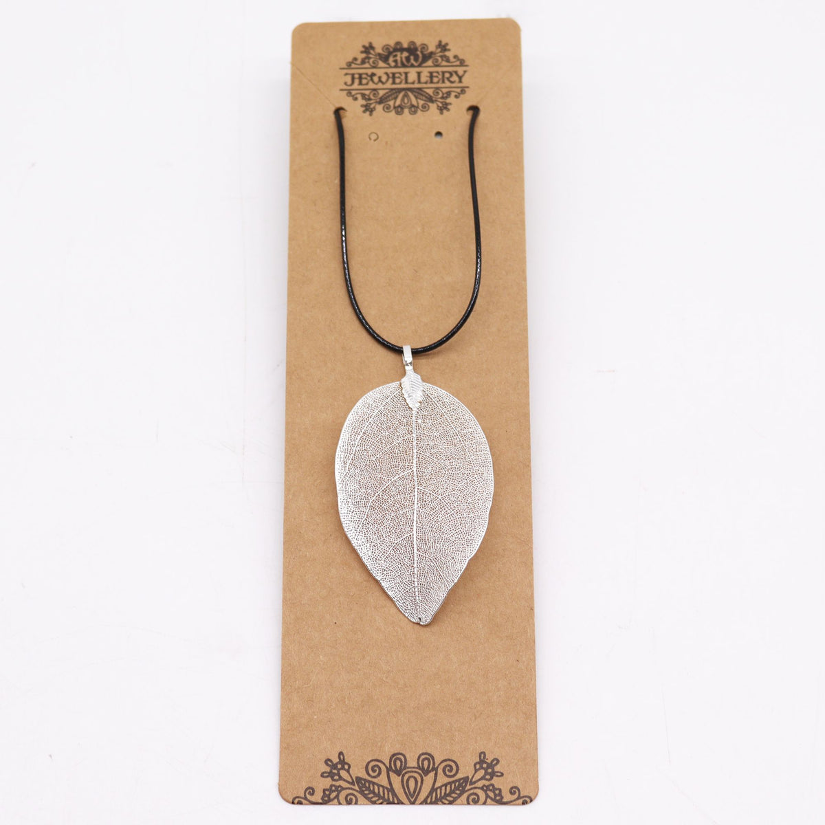 Necklace - Bravery Leaf - Silver