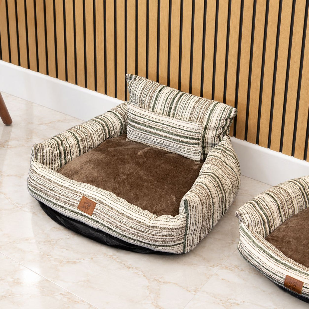 PAW Bed â€“ Medium Sofa â€“ Brown Stripes â€“ 60 Ã— 60 Ã— 28cm